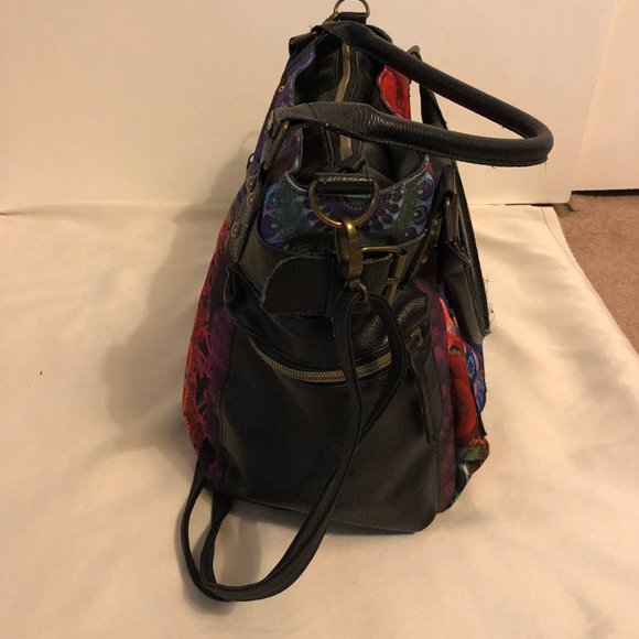 Great Versatile Desigual Handbag - Picture 5 of 8